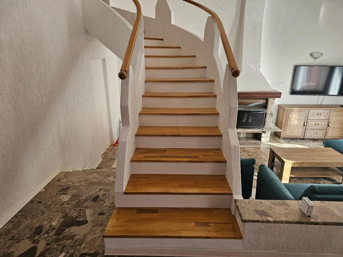 Apartmani Viktorija Фажана Экстерьер фото